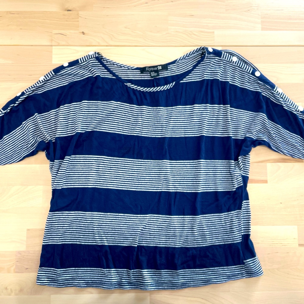 Navy and White Striped Cropped Dolman Sleeve Top MEDIUM